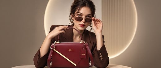 The East–West Bag Is 2026's New Statement Accessory—Here's How to Style It | Mochi Shoes